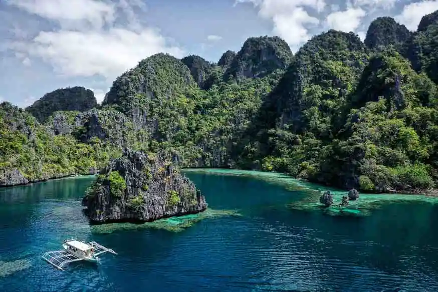 Coron Ultimate Island Tour In Palawan: What To Expect